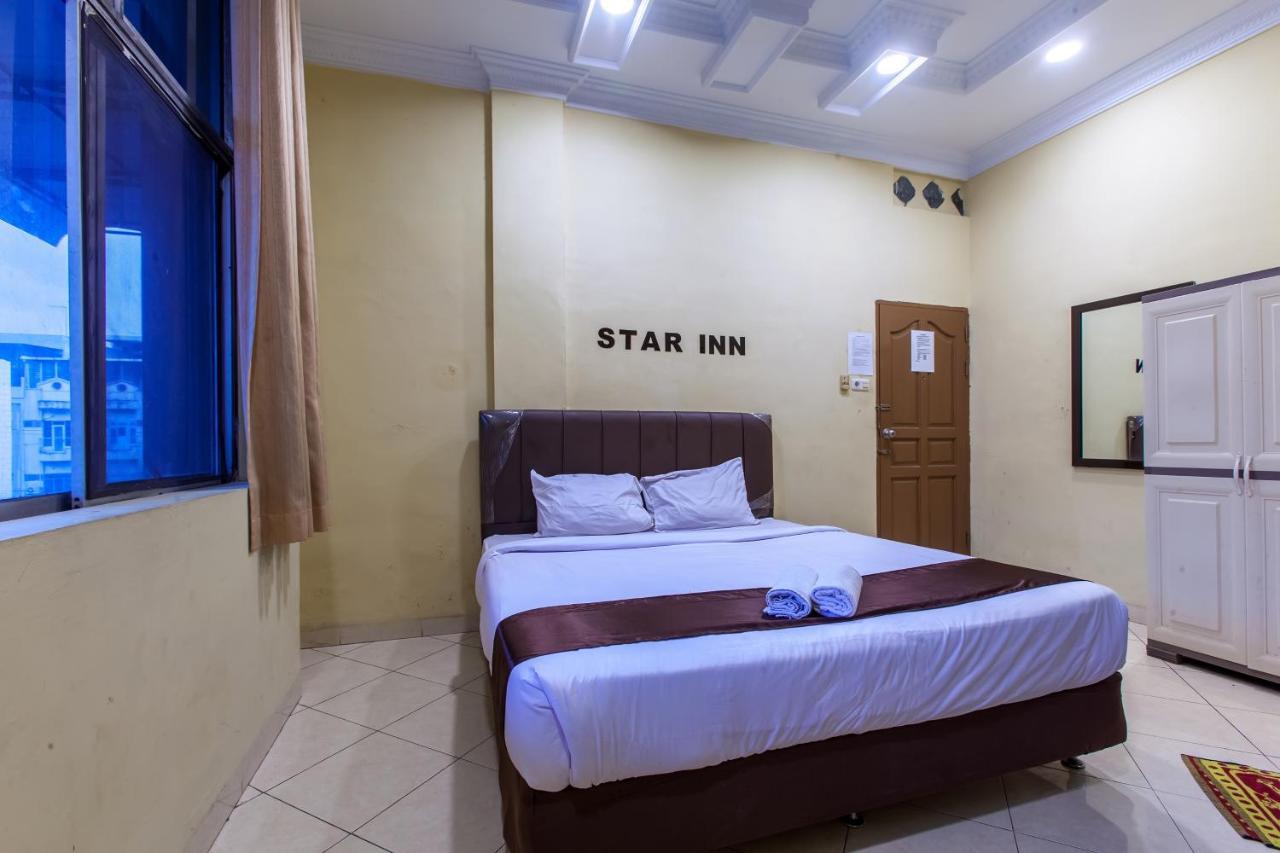 Star Inn 棉兰 外观 照片